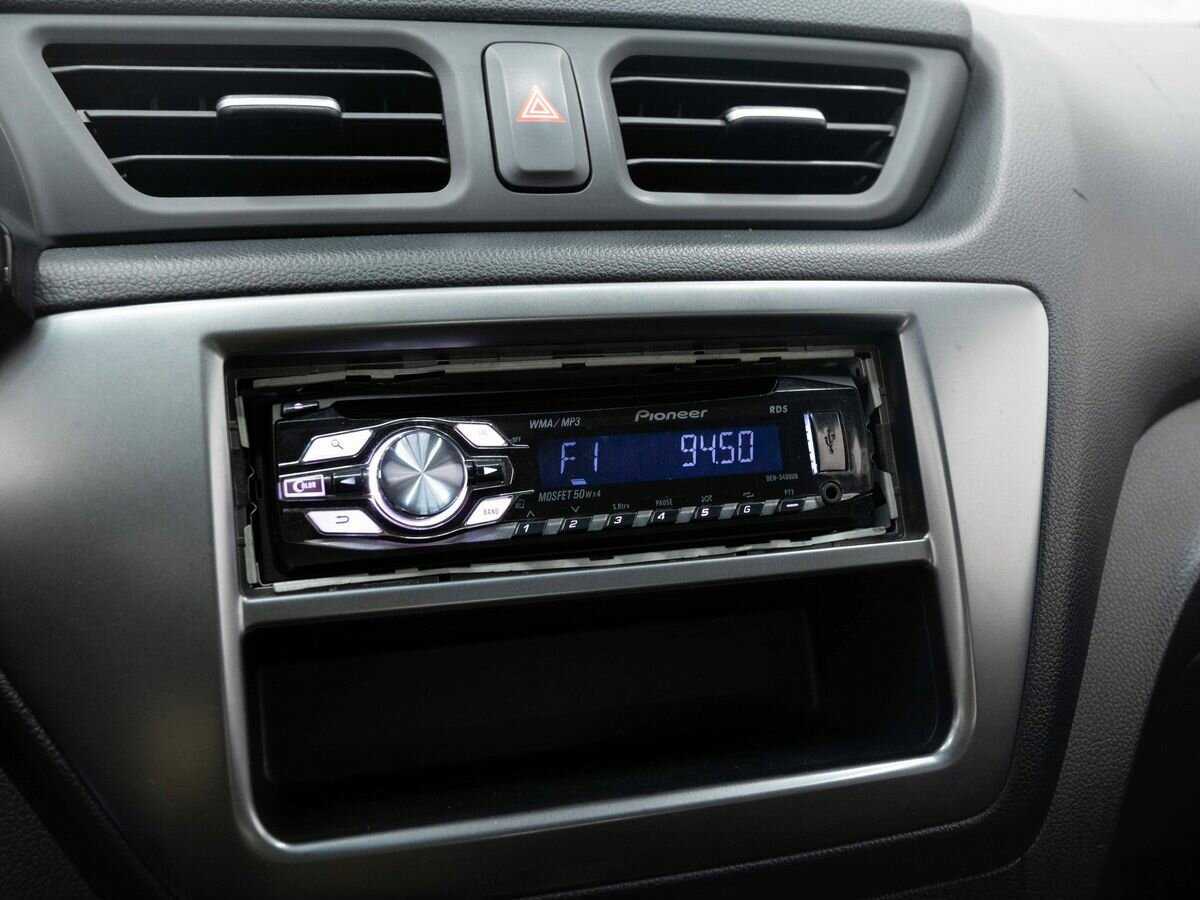 Kia Rio, 2012 - Фото №17