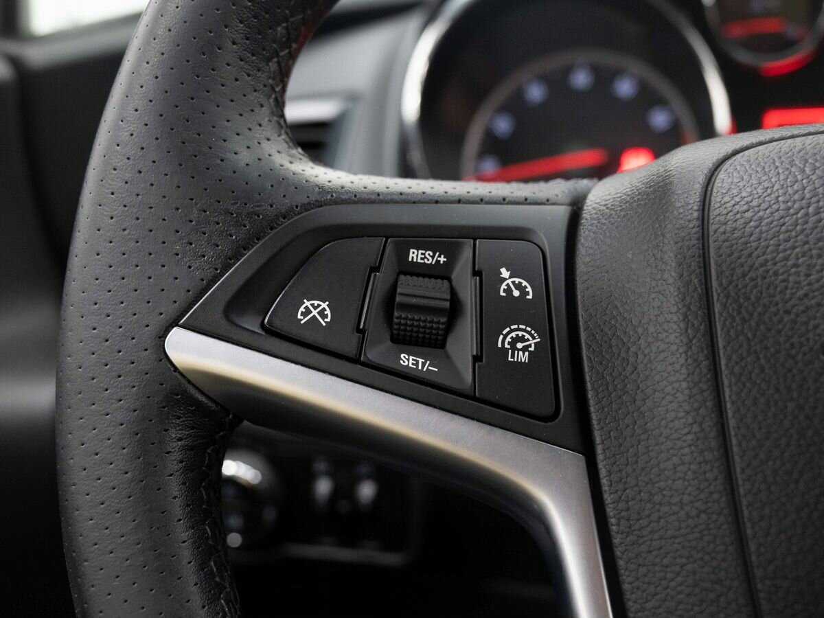 Opel Astra GTC, 2012 - Фото №14