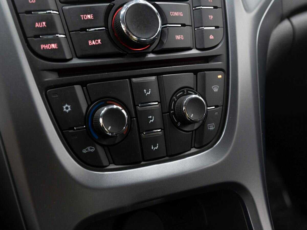 Opel Astra GTC, 2012 - Фото №18