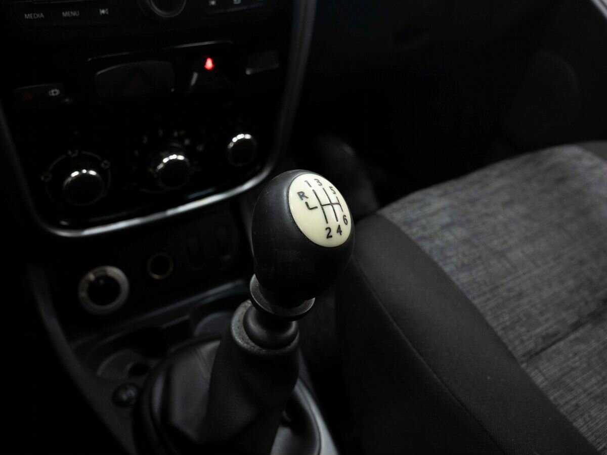 Renault Duster, 2013 - Фото №16