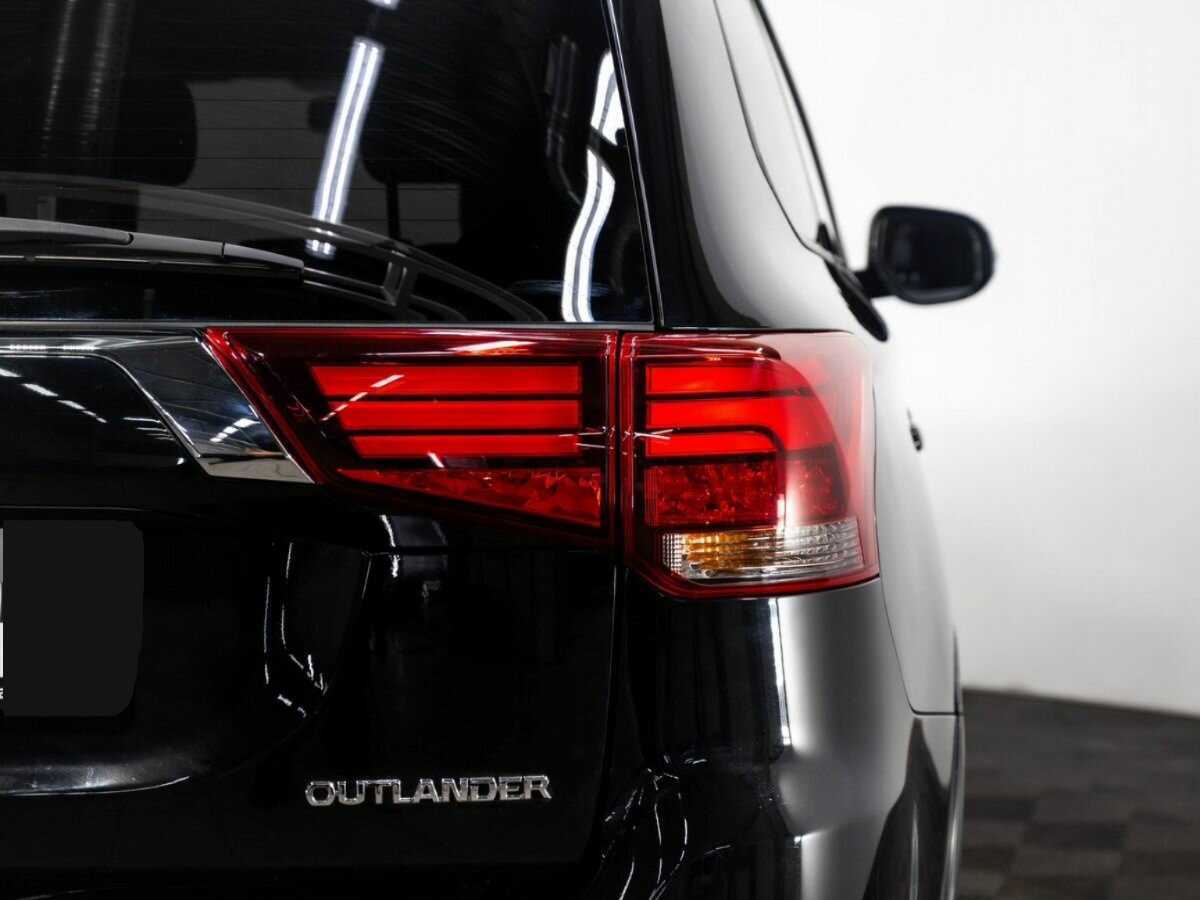 Mitsubishi Outlander, 2017 - Фото №6