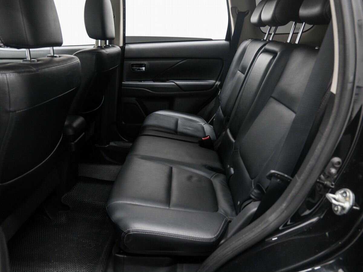 Mitsubishi Outlander, 2017 - Фото №11