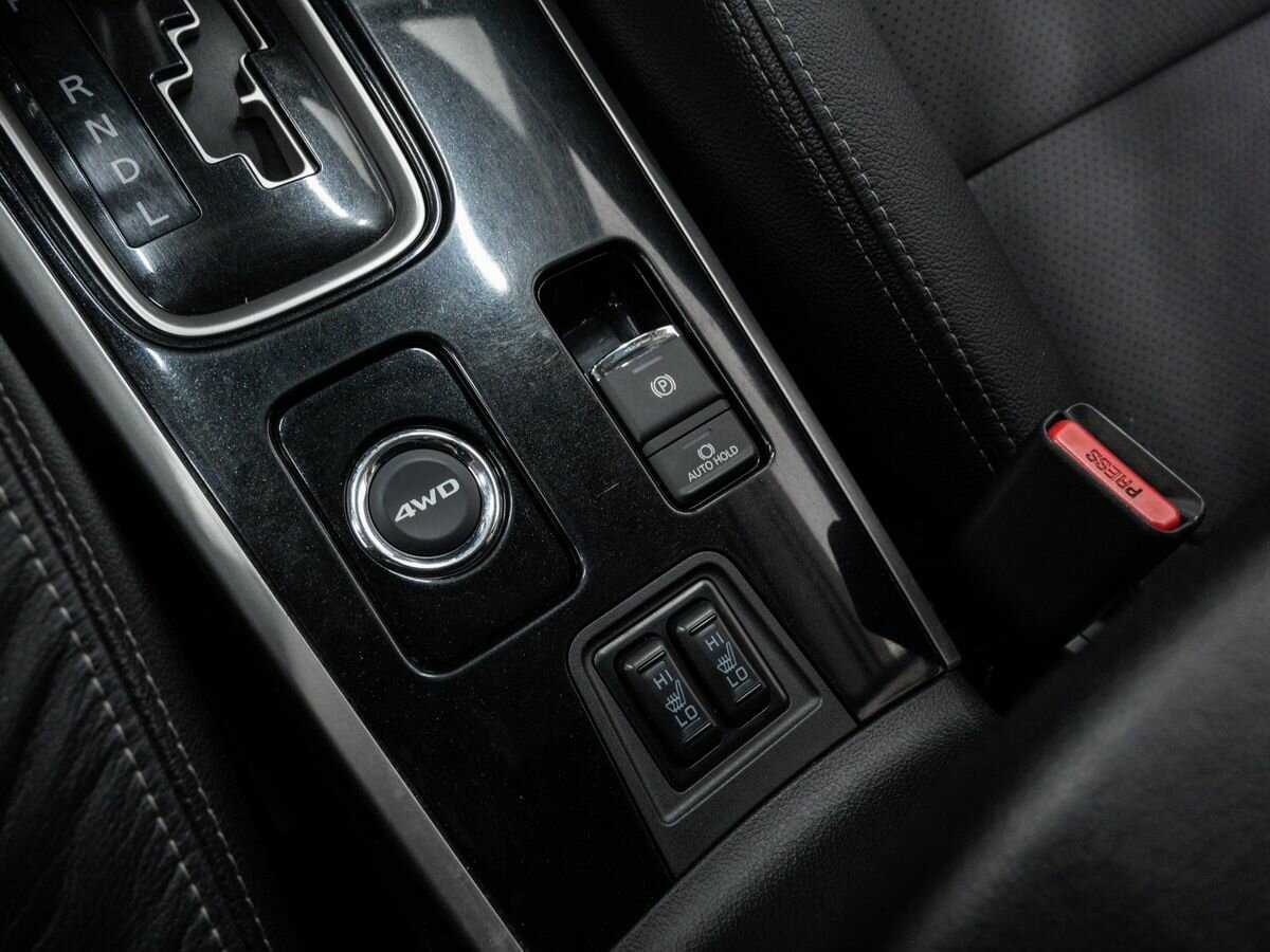 Mitsubishi Outlander, 2017 - Фото №17