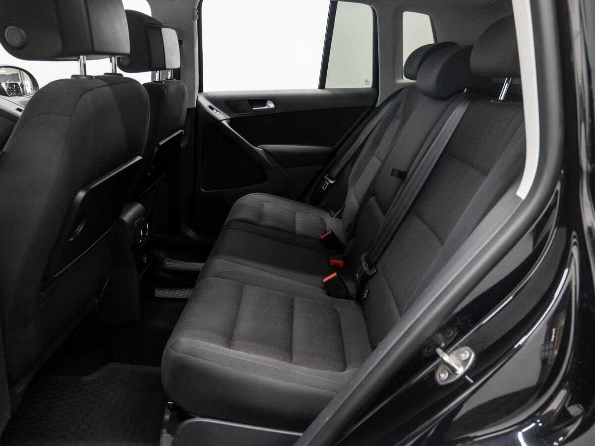 Volkswagen Tiguan, 2013 - Фото №12