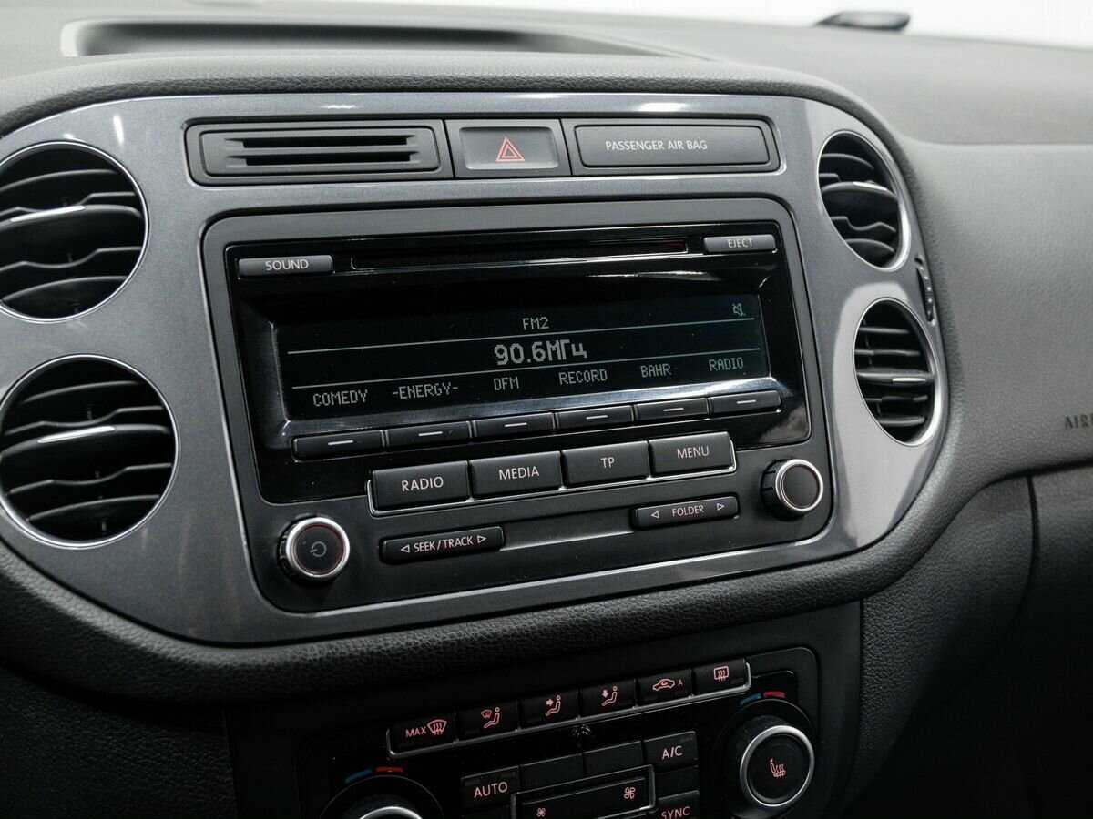 Volkswagen Tiguan, 2013 - Фото №20