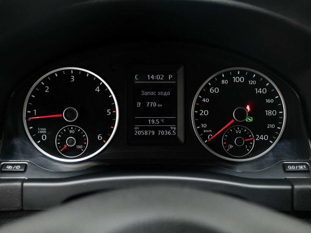 Volkswagen Tiguan, 2013 - Фото №21