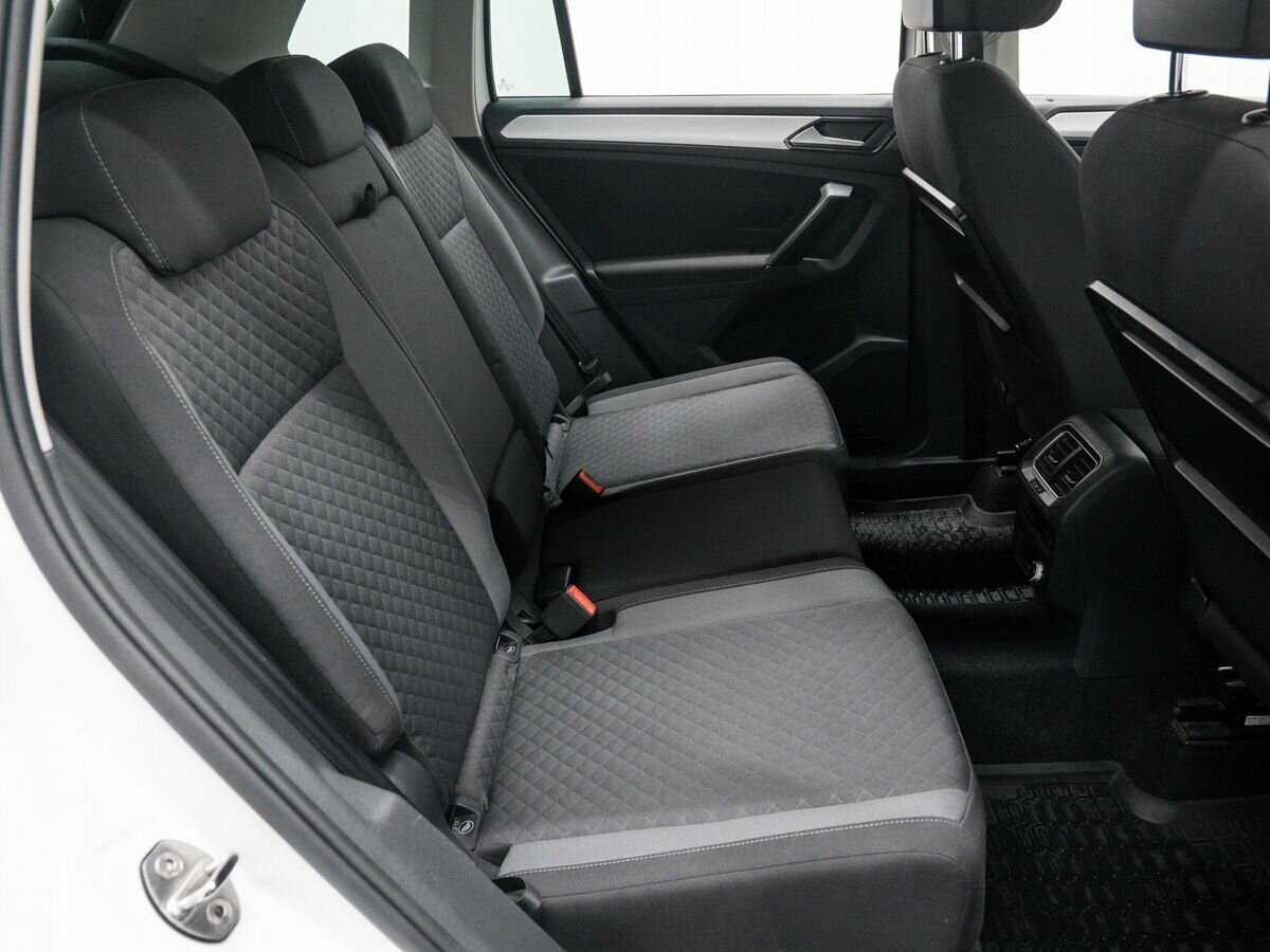 Volkswagen Tiguan, 2017 - Фото №9