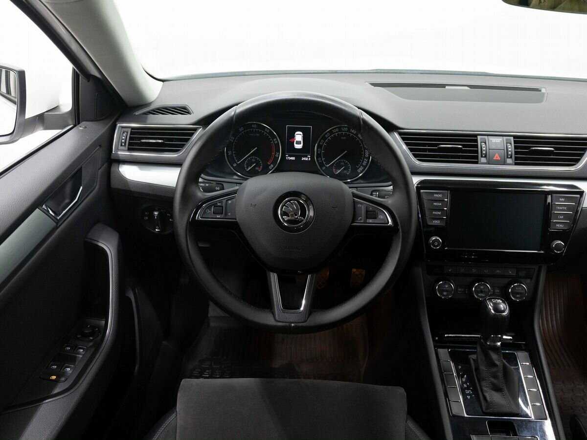 Skoda Superb, 2016 - Фото №12
