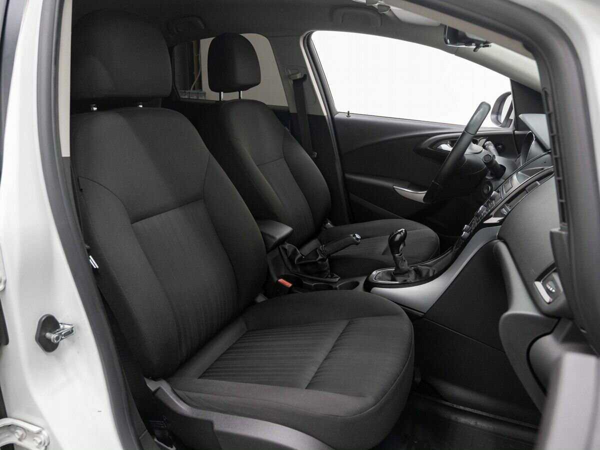 Opel Astra, 2013 - Фото №11