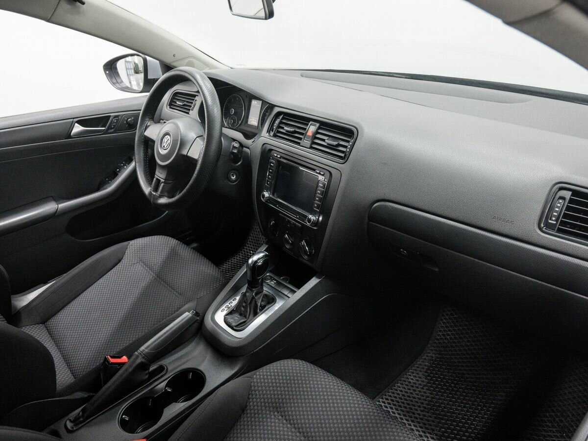 Volkswagen Jetta, 2013 - Фото №7