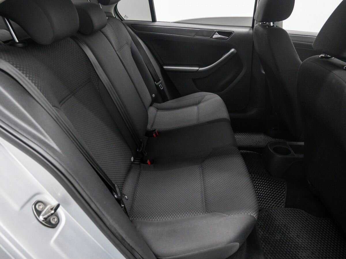 Volkswagen Jetta, 2013 - Фото №9