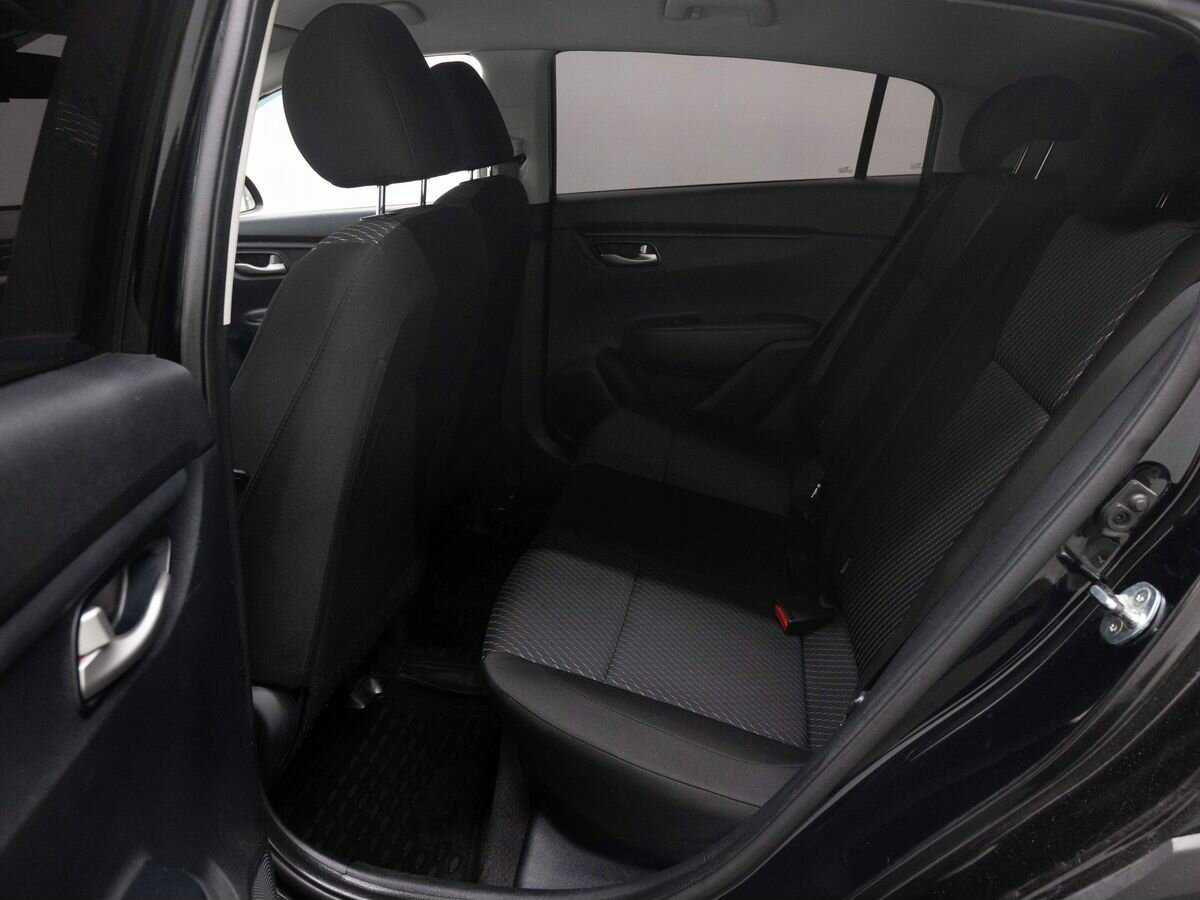 Kia Rio X-Line, 2017 - Фото №9