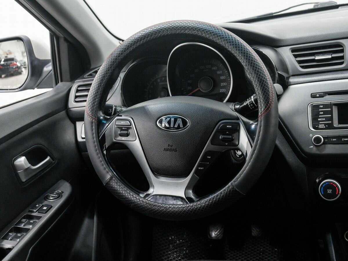 Kia Rio, 2015 - Фото №11