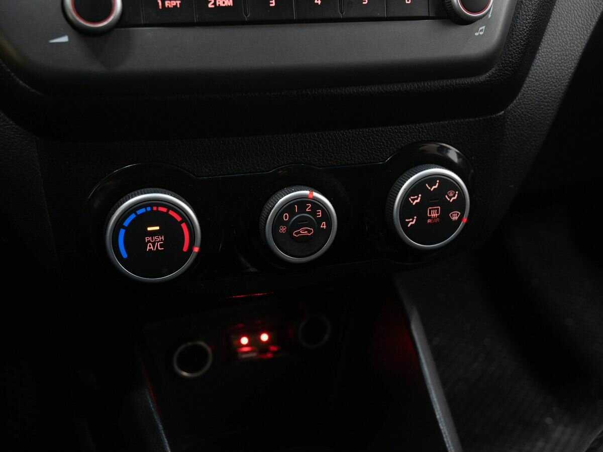 Kia Rio, 2015 - Фото №19