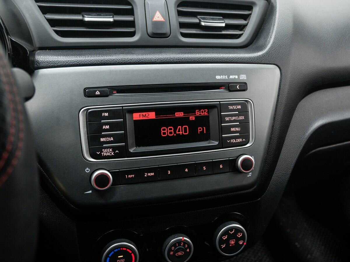 Kia Rio, 2015 - Фото №20