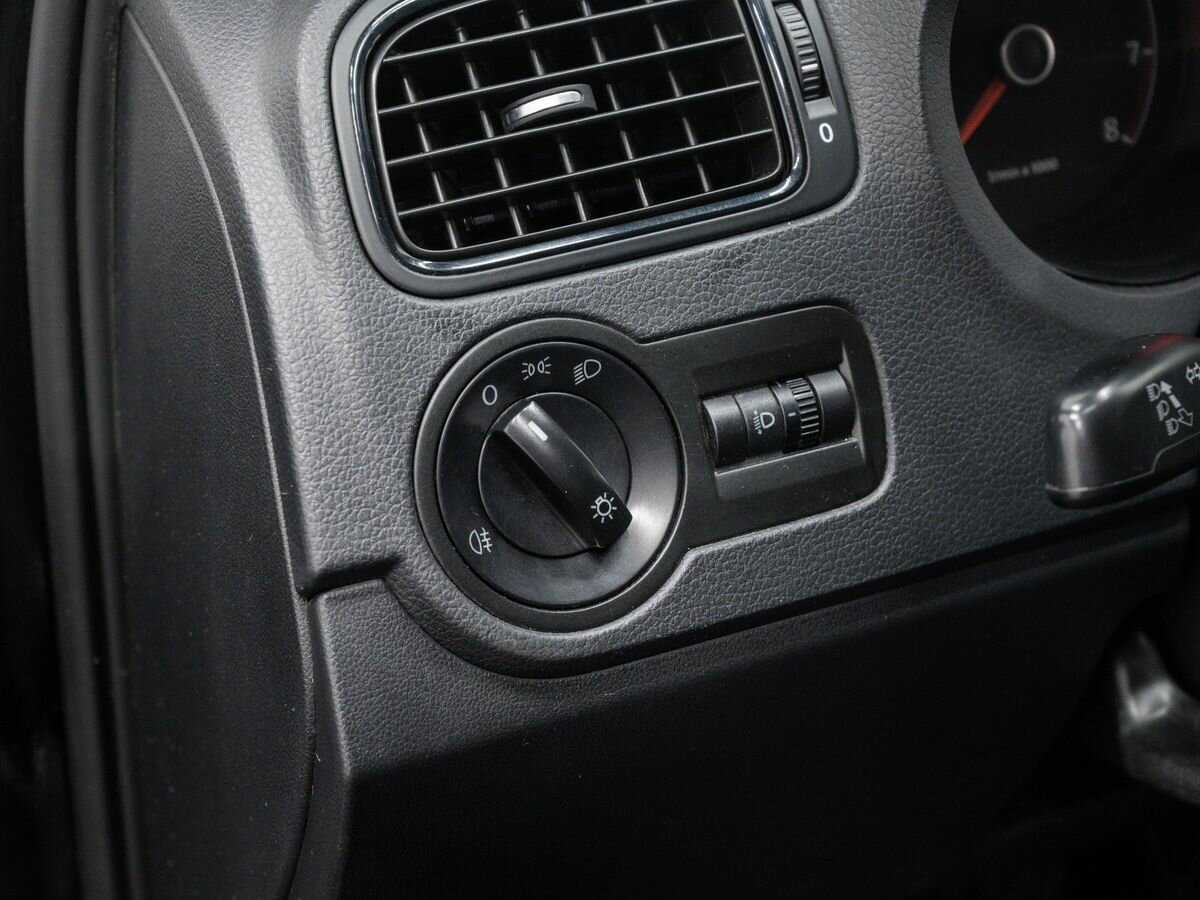 Volkswagen Polo, 2014 - Фото №16