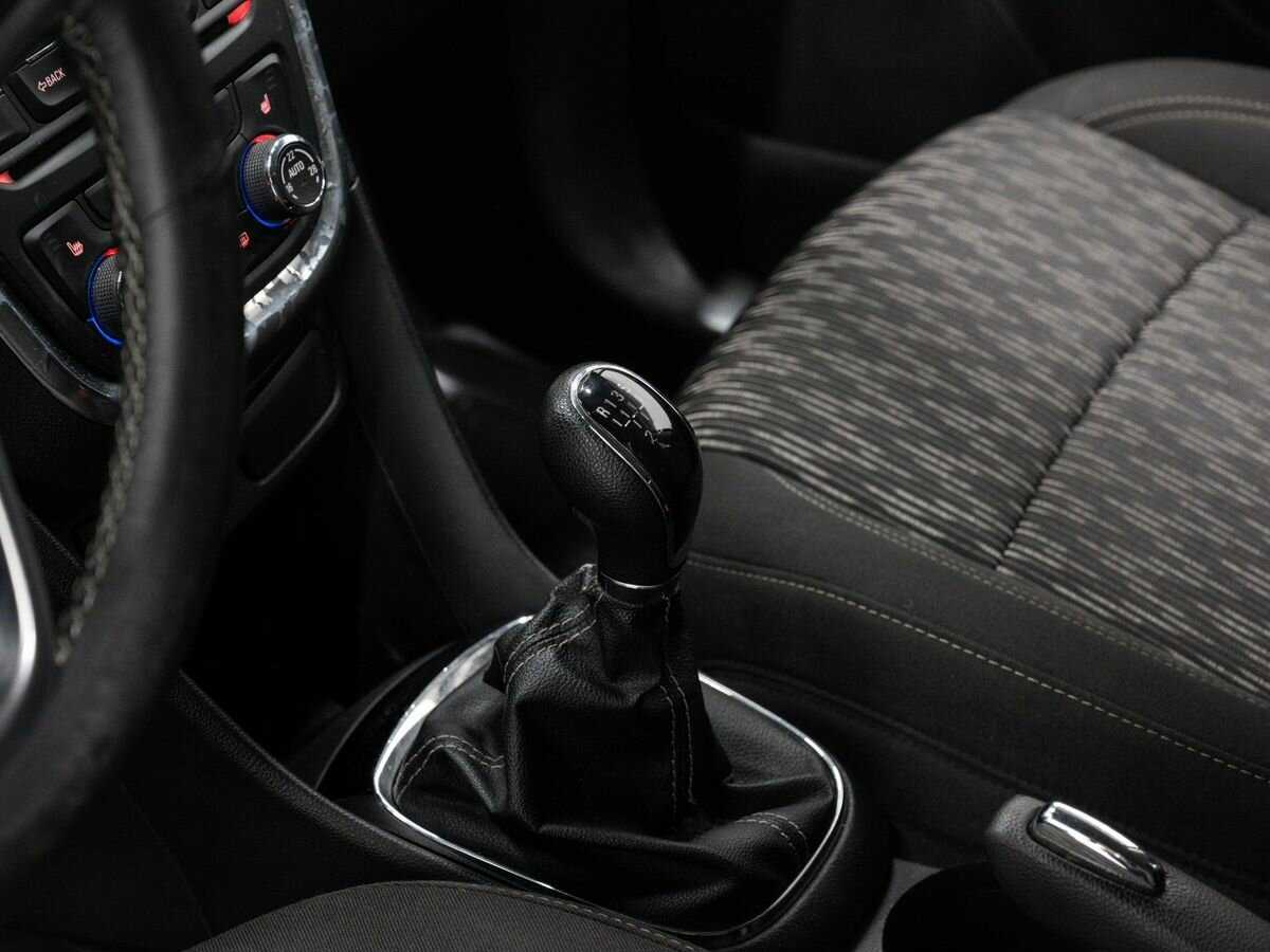 Opel Mokka, 2013 - Фото №17