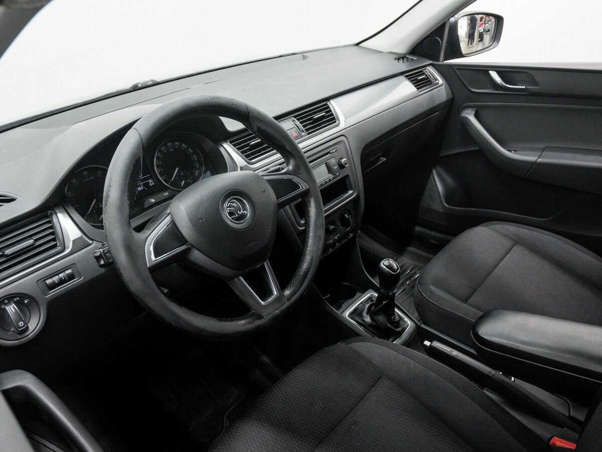 Skoda Rapid, 2014 - Фото №12