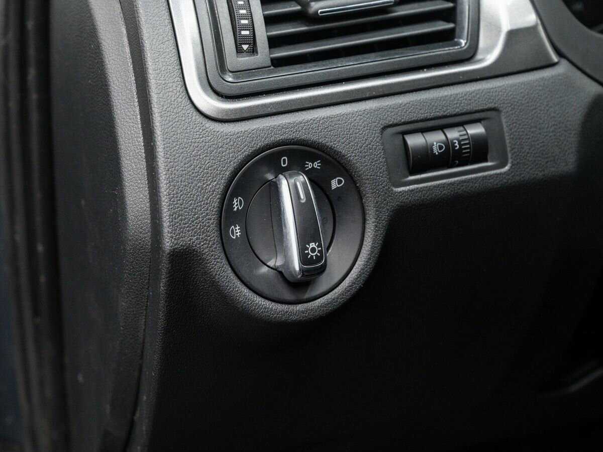 Skoda Rapid, 2014 - Фото №13