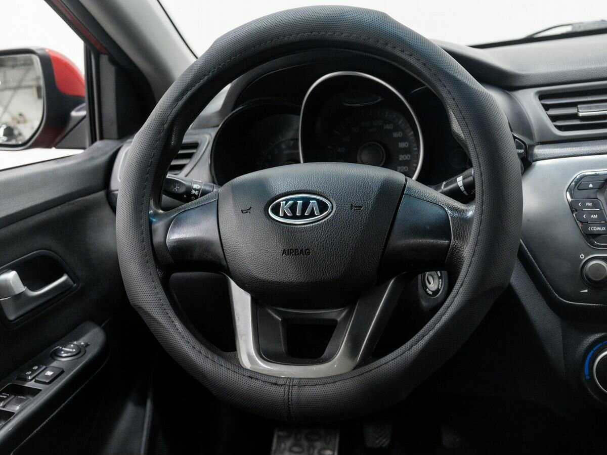 Kia Rio 5-speed, 2012 - Фото №11