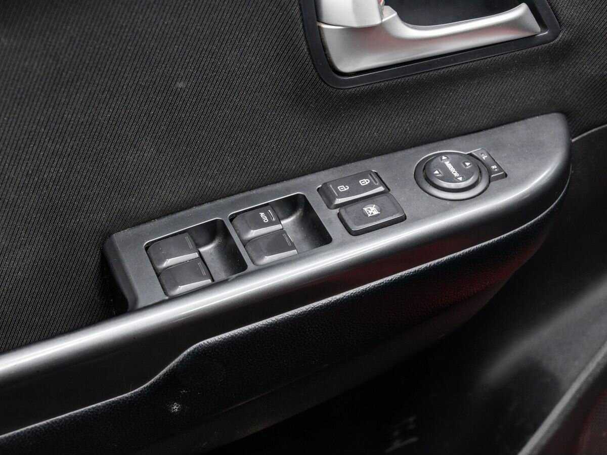 Kia Rio 5-speed, 2012 - Фото №15