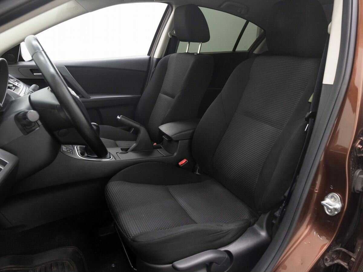 Mazda 3, 2012 - Фото №8