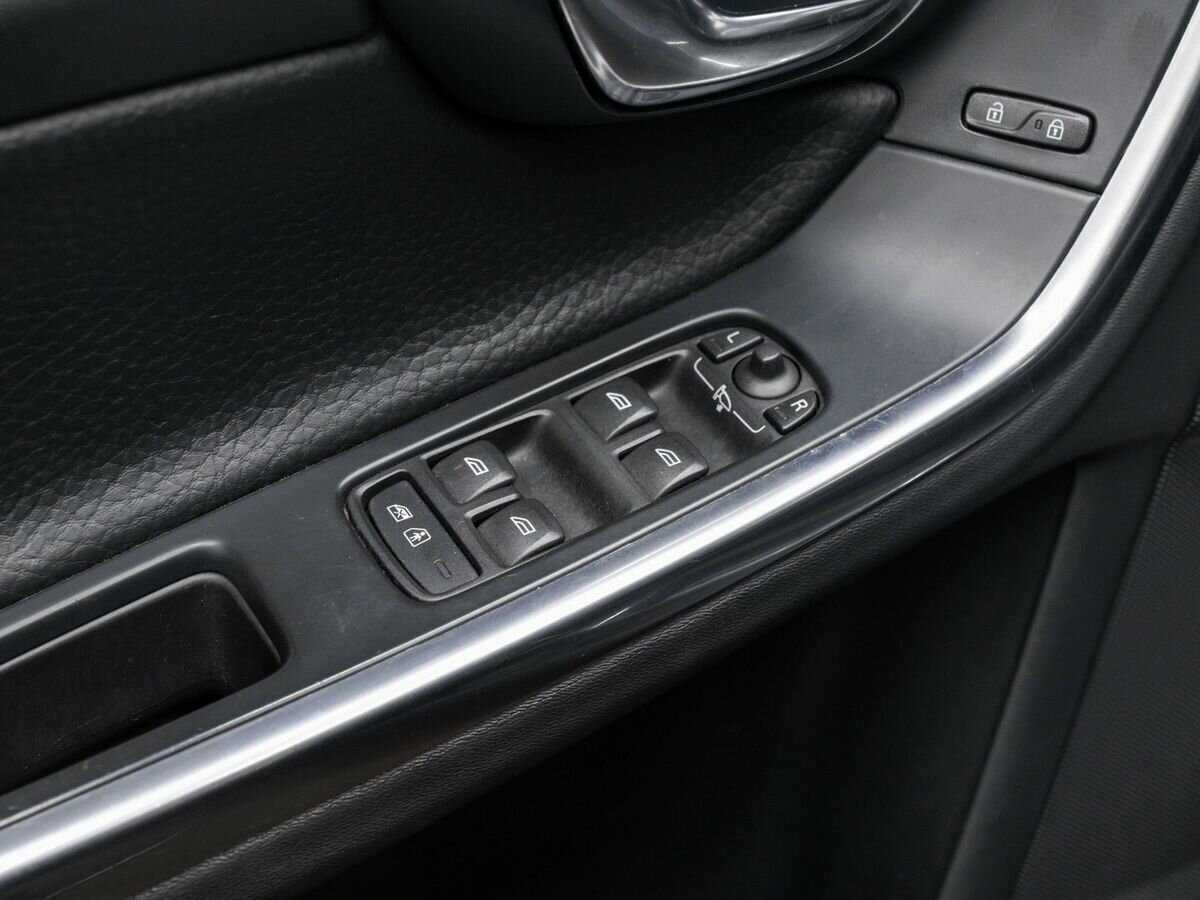 Volvo S60, 2013 - Фото №15