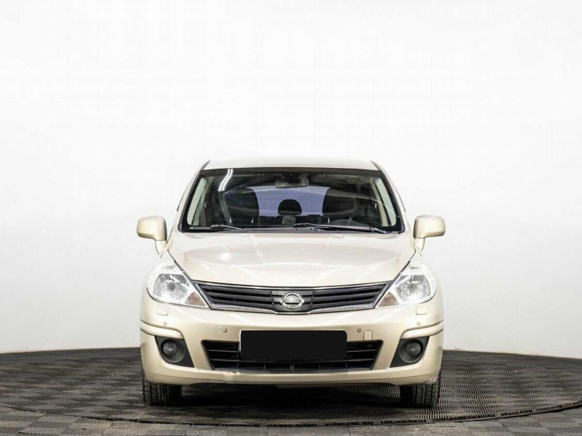 Nissan Tiida, 2012 - Фото №1