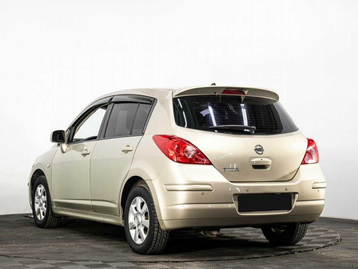 Nissan Tiida, 2012 - Фото №5