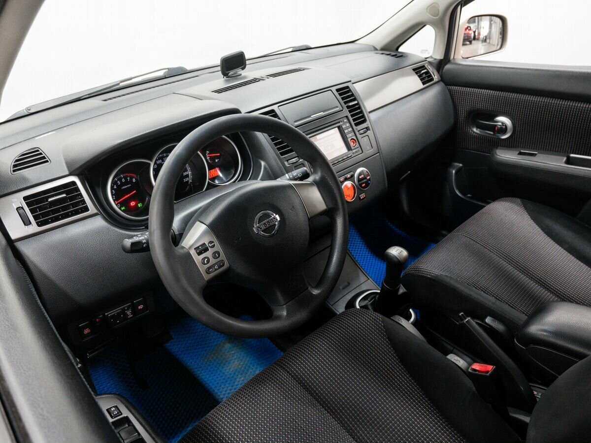 Nissan Tiida, 2012 - Фото №13