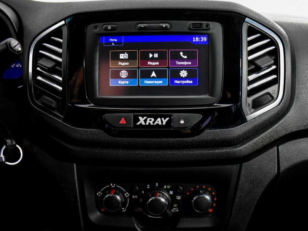 Lada (ВАЗ) XRAY, 2016 - Фото №12
