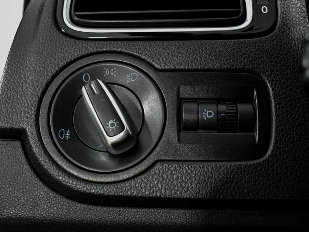 Volkswagen Polo, 2018 - Фото №9