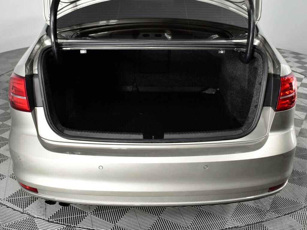 Volkswagen Jetta, 2016 - Фото №14