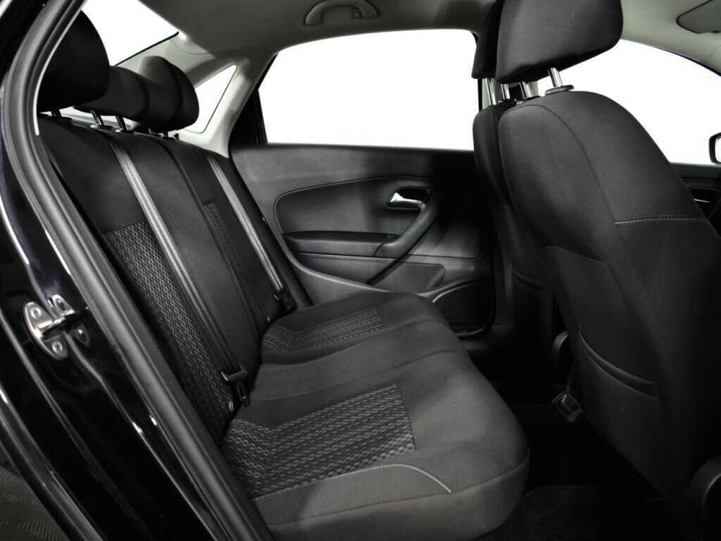 Volkswagen Polo, 2015 - Фото №9