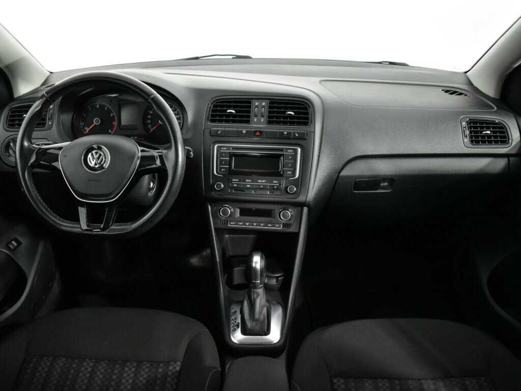 Volkswagen Polo, 2015 - Фото №11