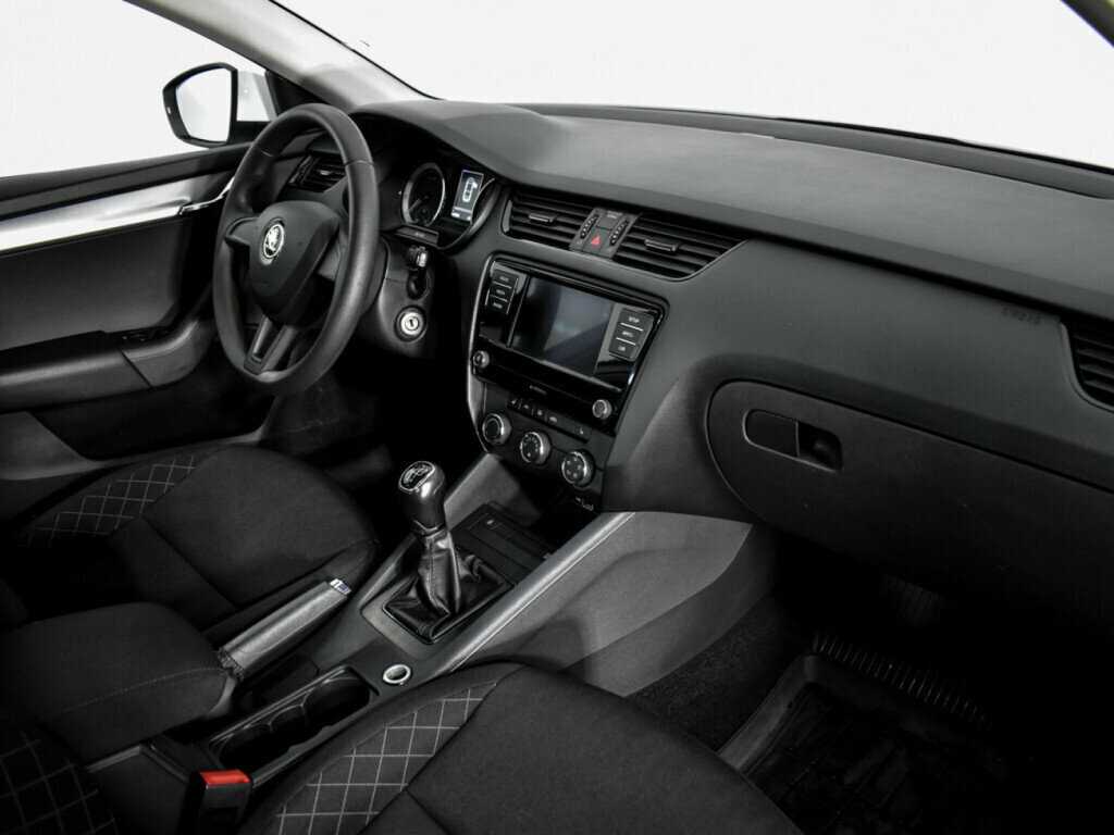Skoda Octavia, 2019 - Фото №8