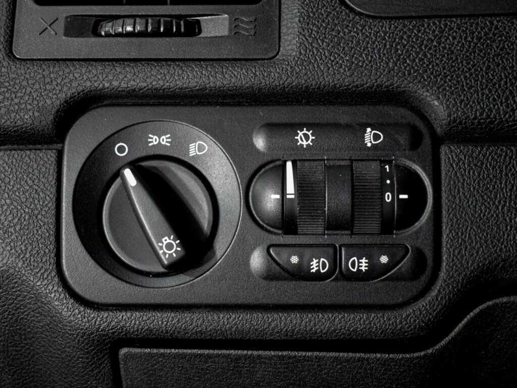 УАЗ Patriot, 2015 - Фото №8