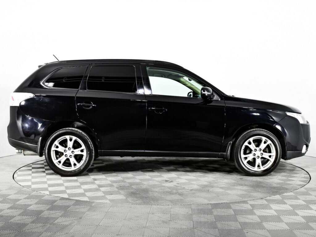 Mitsubishi Outlander, 2012 - Фото №3