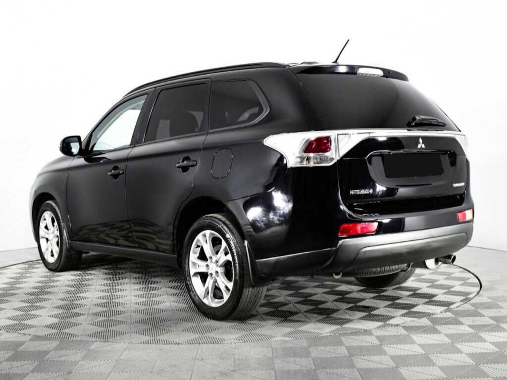 Mitsubishi Outlander, 2012 - Фото №6