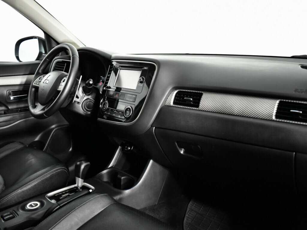 Mitsubishi Outlander, 2012 - Фото №8