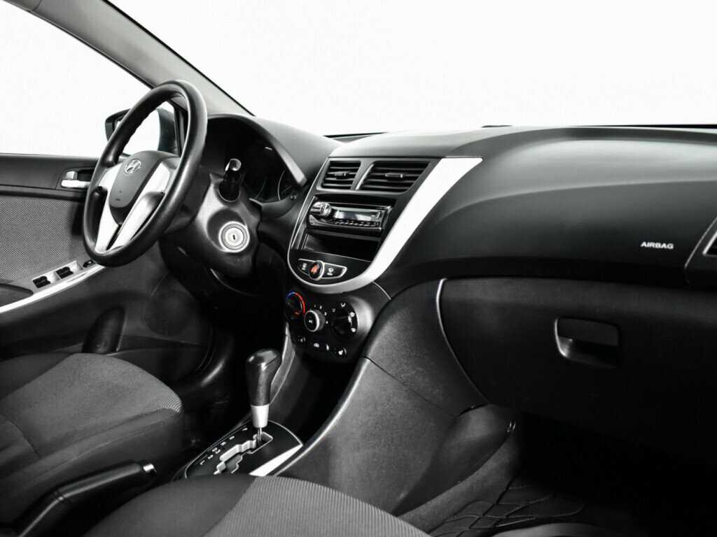 Hyundai Solaris, 2012 - Фото №8