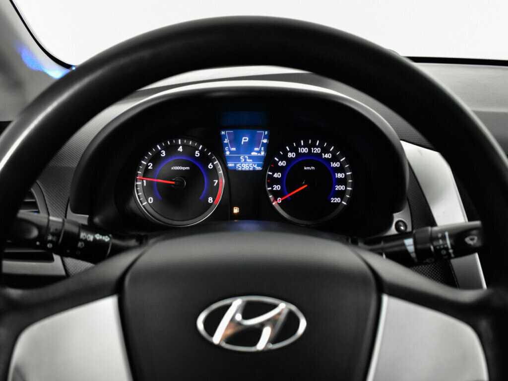 Hyundai Solaris, 2012 - Фото №10