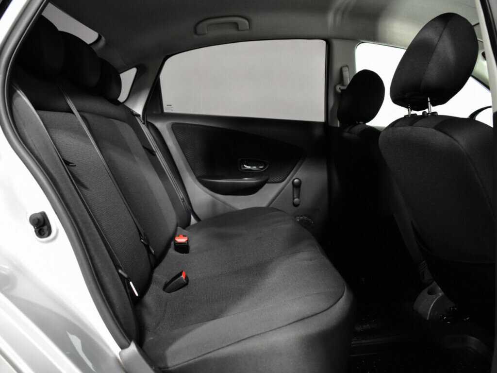 Nissan Almera, 2016 - Фото №9