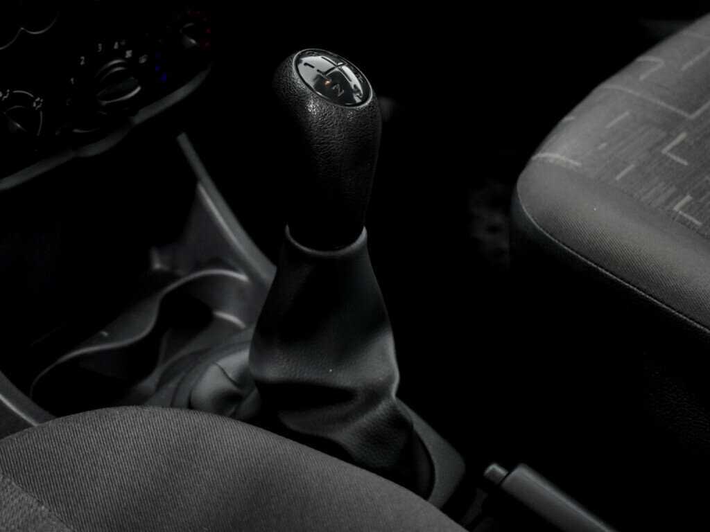 Renault Logan, 2013 - Фото №6