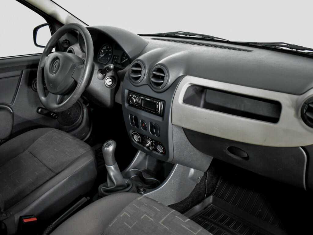Renault Logan, 2013 - Фото №8
