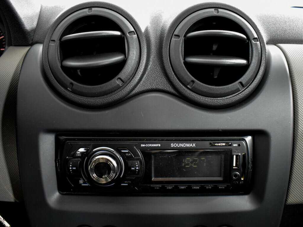 Renault Logan, 2013 - Фото №11