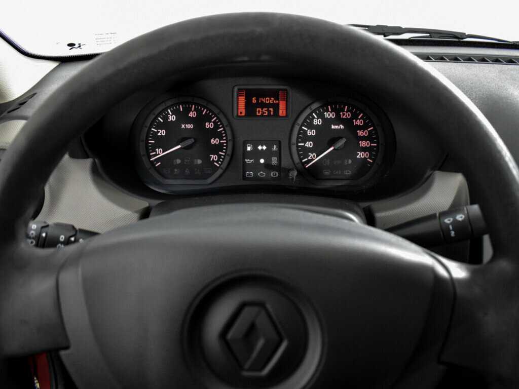 Renault Logan, 2013 - Фото №13