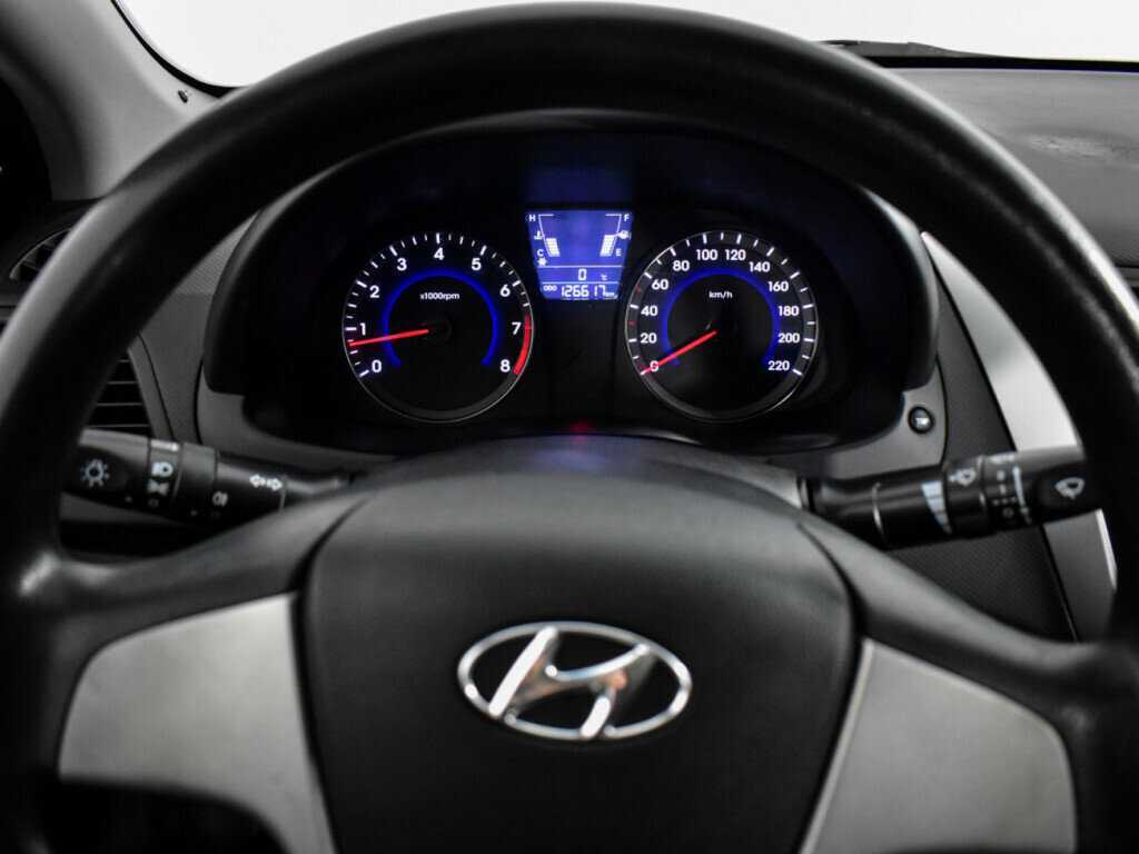 Hyundai Solaris, 2013 - Фото №13