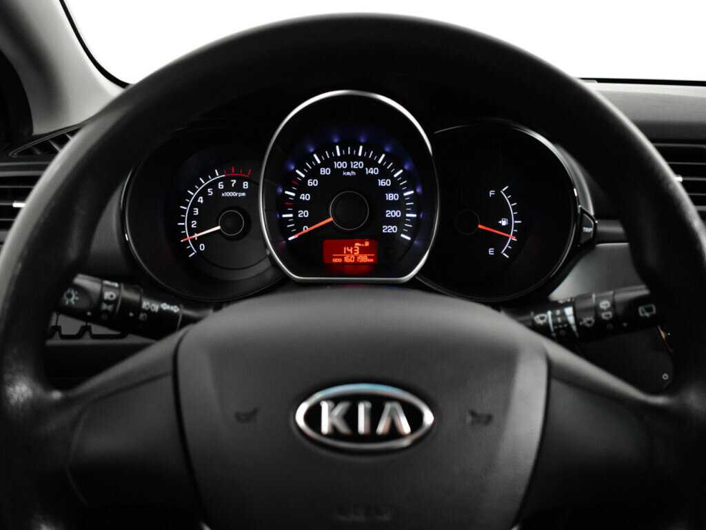 Kia Rio 5-speed, 2012 - Фото №10