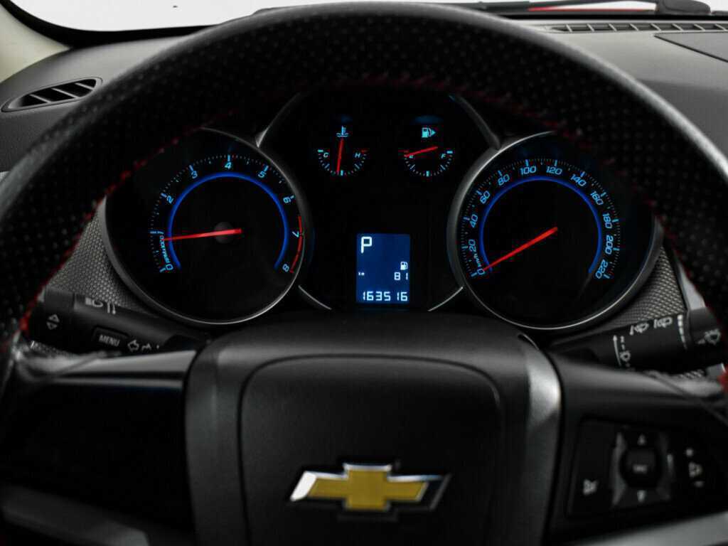 Chevrolet Cruze, 2012 - Фото №13